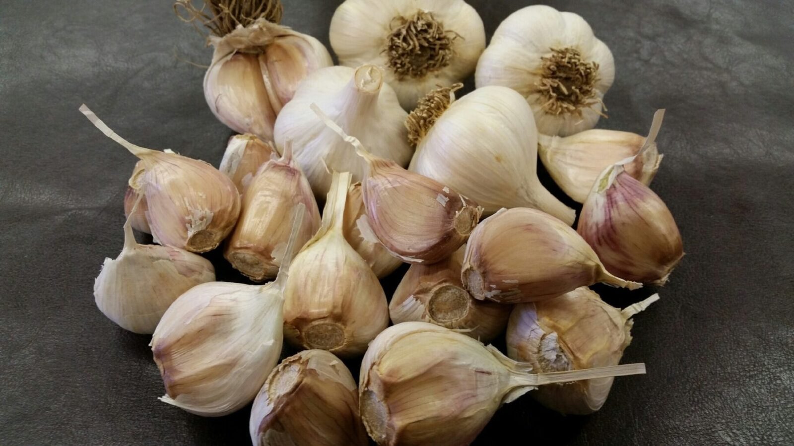 Organic Green Garlic, 0.5 lb, Knoll Farms